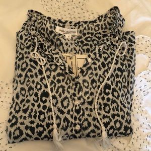 Adorable blue and white bathing suit coverup.